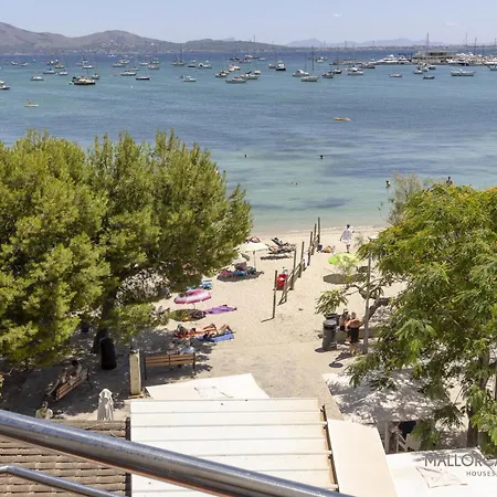Tonia First Line Pine Walk Apartment Port de Pollenca